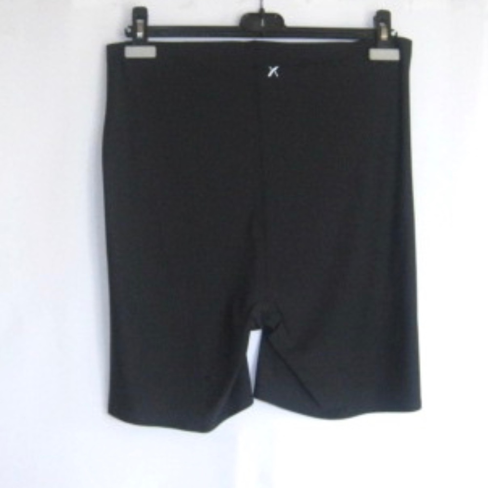 Knix Thigh Saver 6" Inseam - Picture 6 of 8